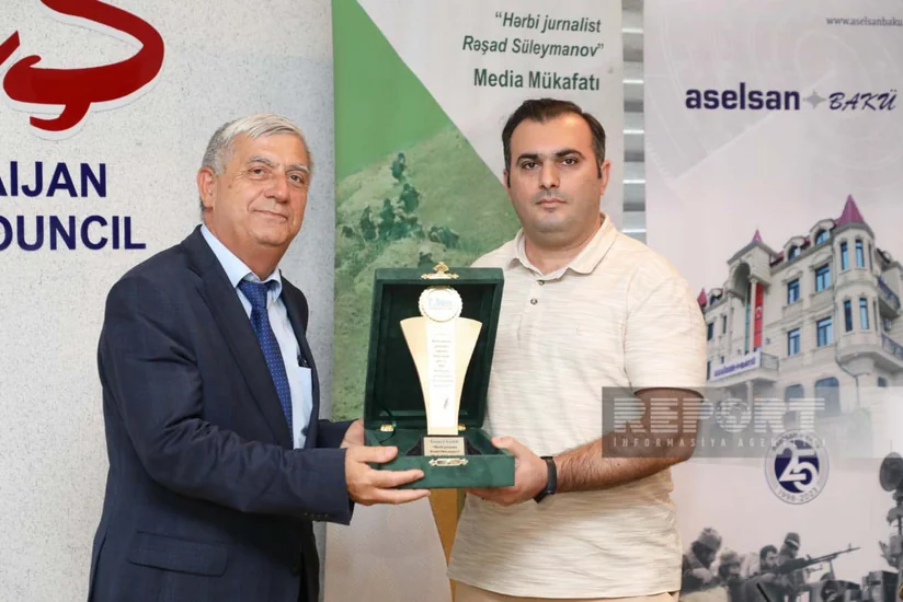 Reportun əməkdaşı hərbi sahədə səmərəli fəaliyyətinə görə mükafatlandırılıb