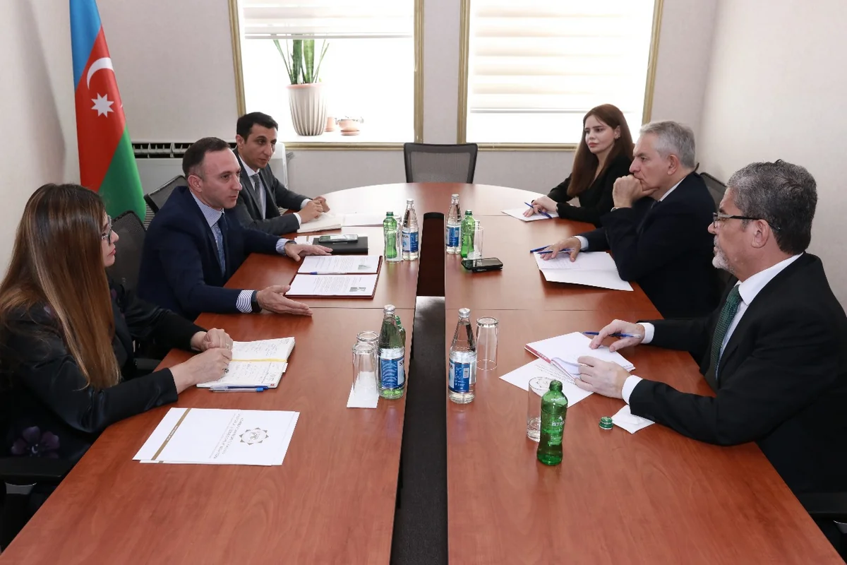 Group of foreign journalists visits Azerbaijani diaspora committee