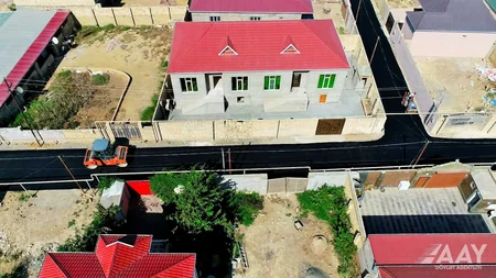 Bakının Zəngəzur küçəsi təmir edilir