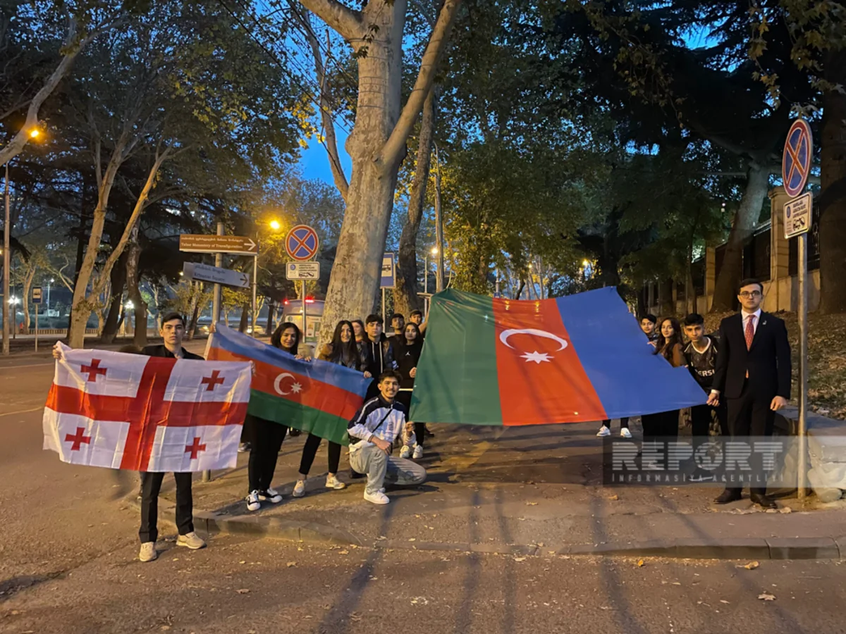 Tbilisidə Azərbaycanın Bayraq Gününə həsr olunmuş fləşmob keçirilib