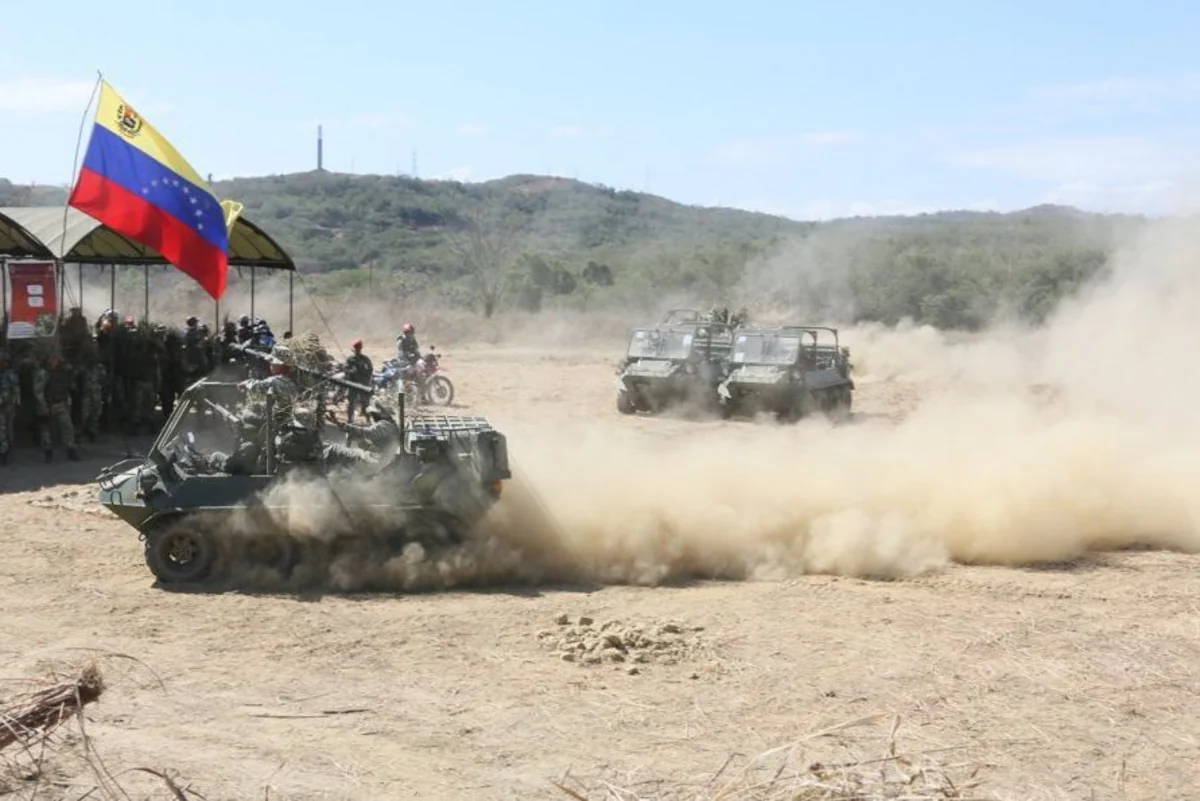 Venesuela tarixində ən genişmiqyaslı hərbi təlimlərə start verilib - VİDEO