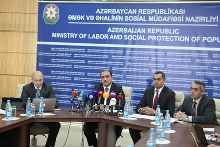 Azərbaycanda vətəndaşlar iş yerindən arayışları elektron formada ala biləcəklər