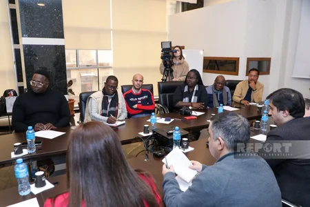 Bakıda Makronizmdən əziyyət çəkən kiçik ada ölkələri ilə Azərbaycan QHT-lərinin dialoqu keçirilib