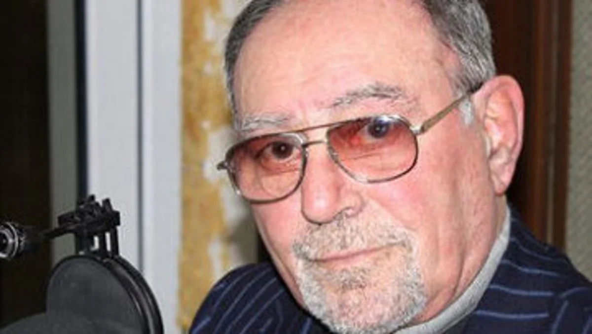 Azərbaycanlı ekspert 2015-ci ildə neftin daha da ucuzlaşacağını istisna etmir