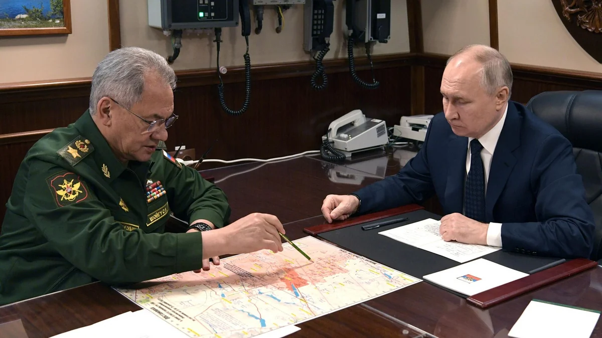 Шойгу доложил Путину о полном взятии под контроль Авдеевки