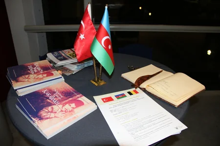 Brüsseldə “Qarabağda üç nəsil, bir soyqırım” adlı fotosərgi və konfrans keçirilib
