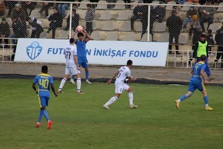 Premyer Liqa: Qarabağ Kəpəzlə heç-heçə edib