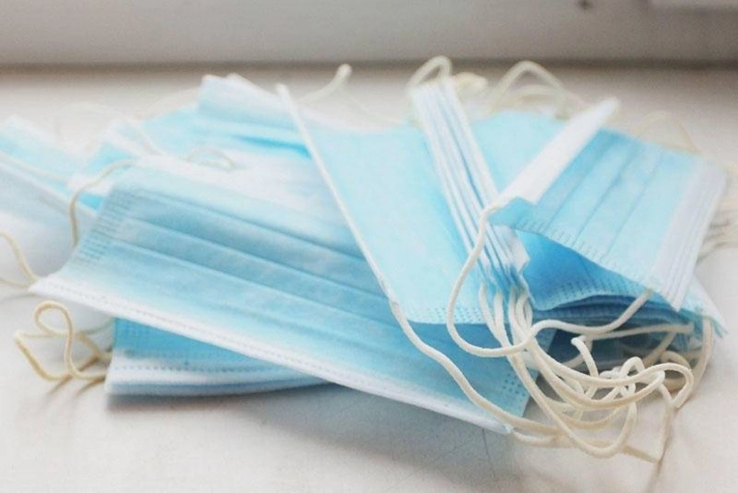 Medical waste: Disposable masks end up in ocean