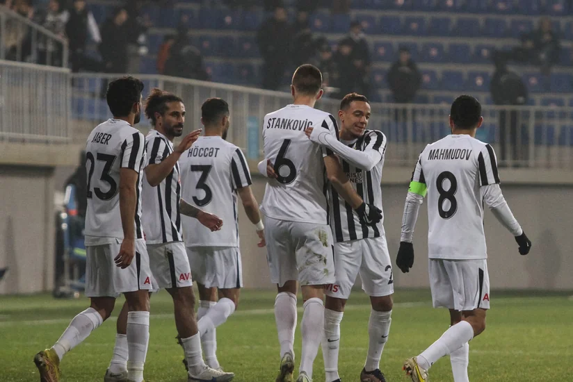 Premyer Liqa: Neftçi Zirəyə qalib gəlib