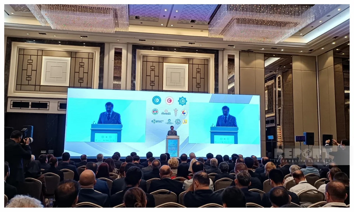 İstanbulda TDT-nin Türk Dünyası İşçi Qrupu Forumu başlayıb