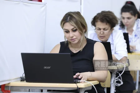 Xarici dil müəllimləri üçün sertifikasiya imtahanı başlayıb - YENİLƏNİB