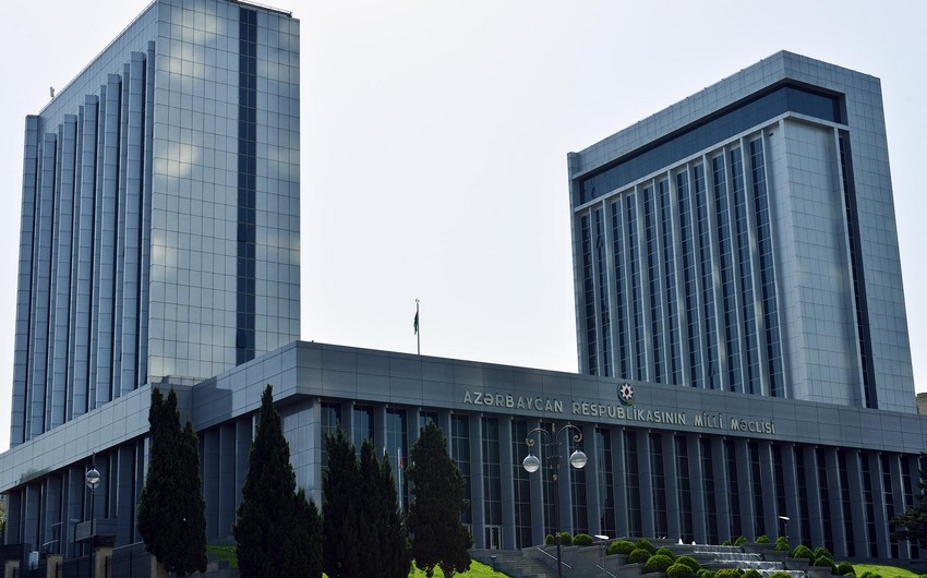 Milli Məclis deputatlarının tətili başa çatıb