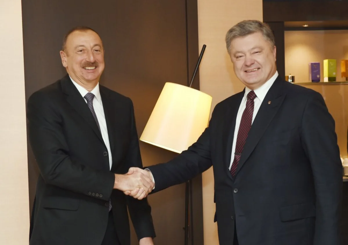 Petro Poroşenko Azərbaycan Prezidentinə məktub göndərib