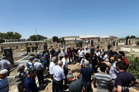 Founder of first Azerbaijani rock group buried