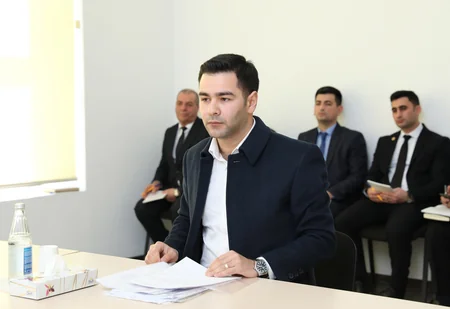 İqtisadiyyat nazirinin müavini Sabirabadda vətəndaşları qəbul edib