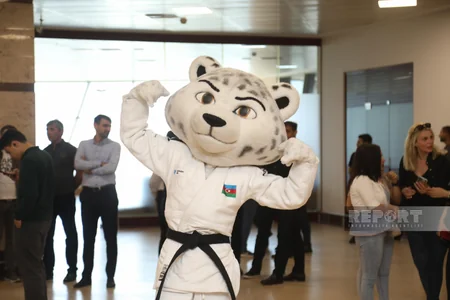 Dünya çempionu olan Azərbaycan cüdoçusu Vətənə qayıdıb