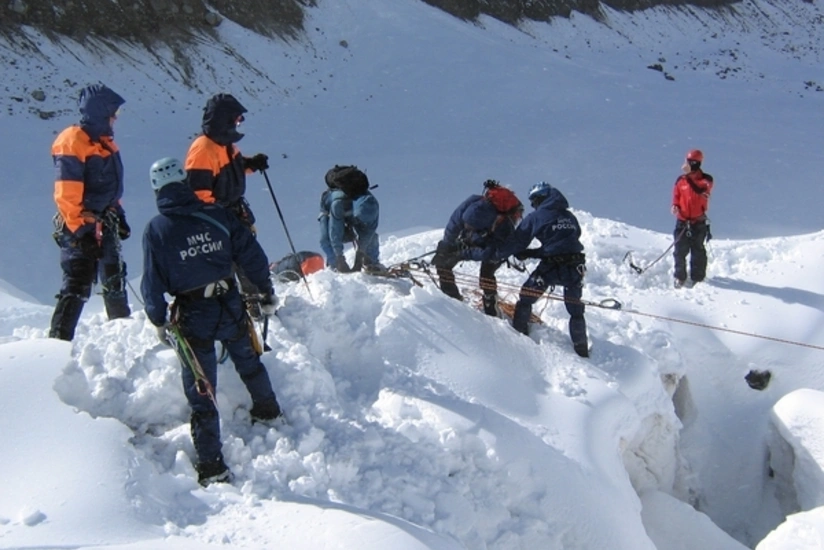 Avalanche struck France, dozens missing