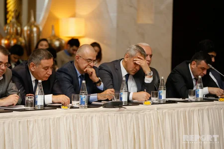 Prezident seçkilərində KİV-in rol və vəzifələrinə həsr edilən seminar-müşavirə keçirilib - YENİLƏNİB