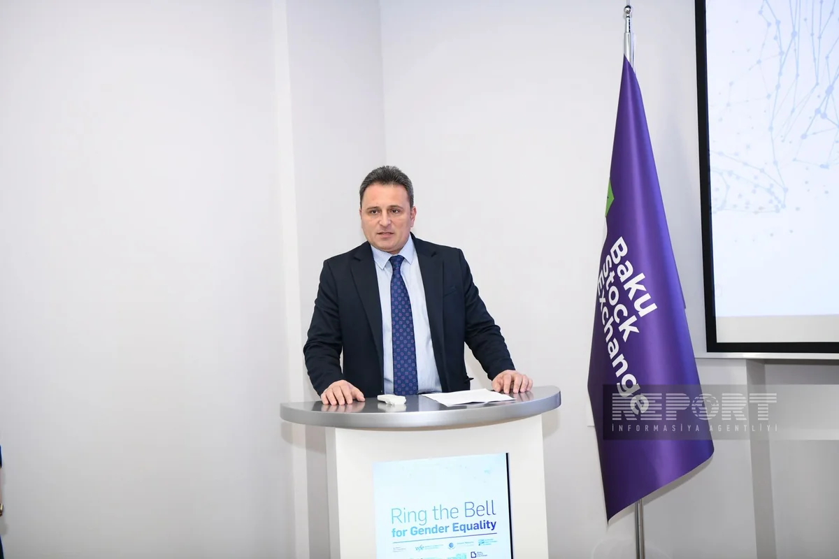 Azərbaycanın kapital bazarındakı işçilərin 44 %-i qadındır