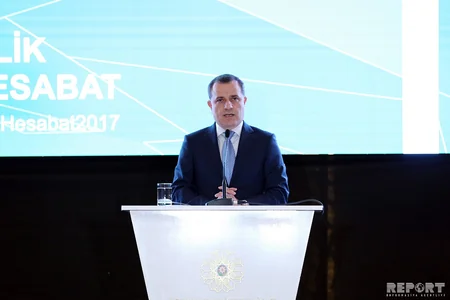 Təhsil Nazirliyi hesabat tədbiri keçirib