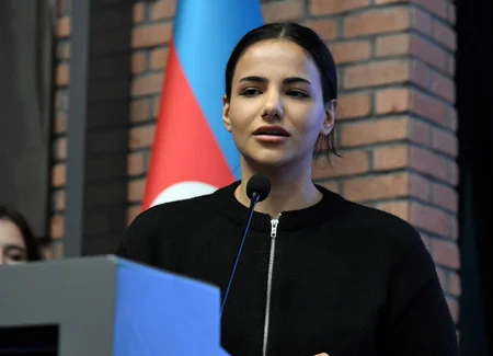 Nazir ötən ay beynəlxalq yarışlarda uğur qazanan idmançılarla görüşüb