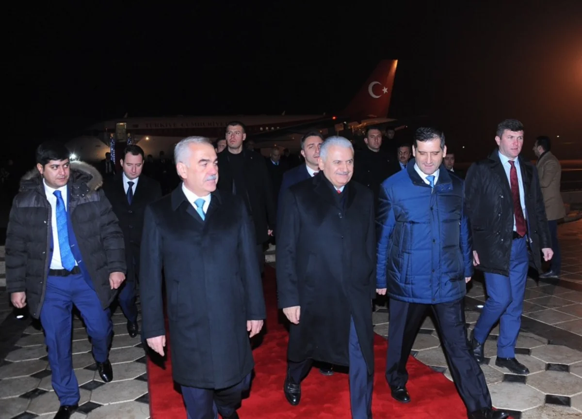 Türkiyənin baş naziri Binəli Yıldırım Naxçıvana səfərə gedib