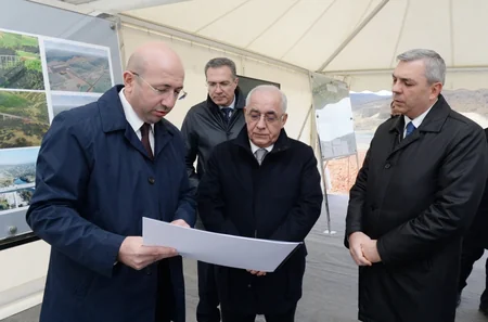 Baş nazir və Prezident Administrasiyasının rəhbəri Şərqi Zəngəzura səfər edib