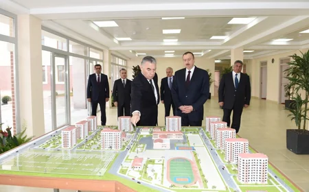 ​Prezident İlham Əliyev Mingəçevirdə məcburi köçkün ailələri üçün yeni salınan yaşayış kompleksində yaradılan şəraitlə tanış olub