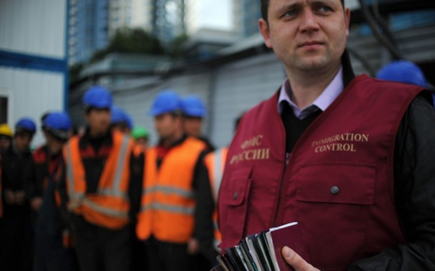 Hesabat: Rusiyanın əmək bazarı MDB ölkələrindən olan miqrantları daha cəlb etmir