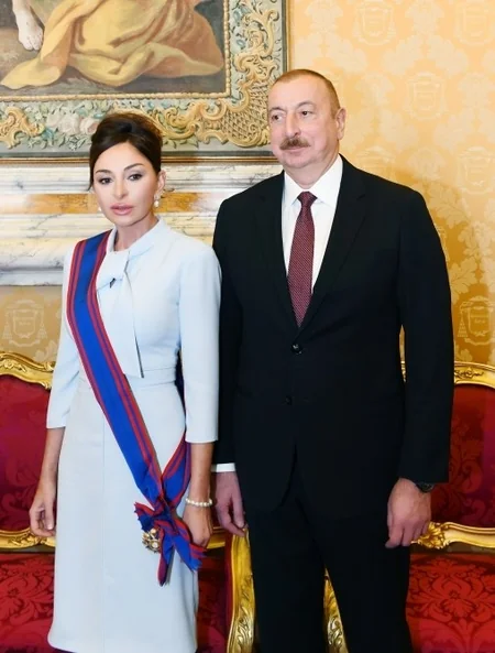 Mehriban Əliyeva Vatikanda Papa Cəngavər Ordeninin ən ali dərəcəsinə layiq görüldü - FOTO