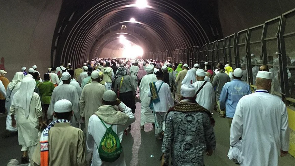 ​18 injured in Mecca stampede in the night of Al-Qadr