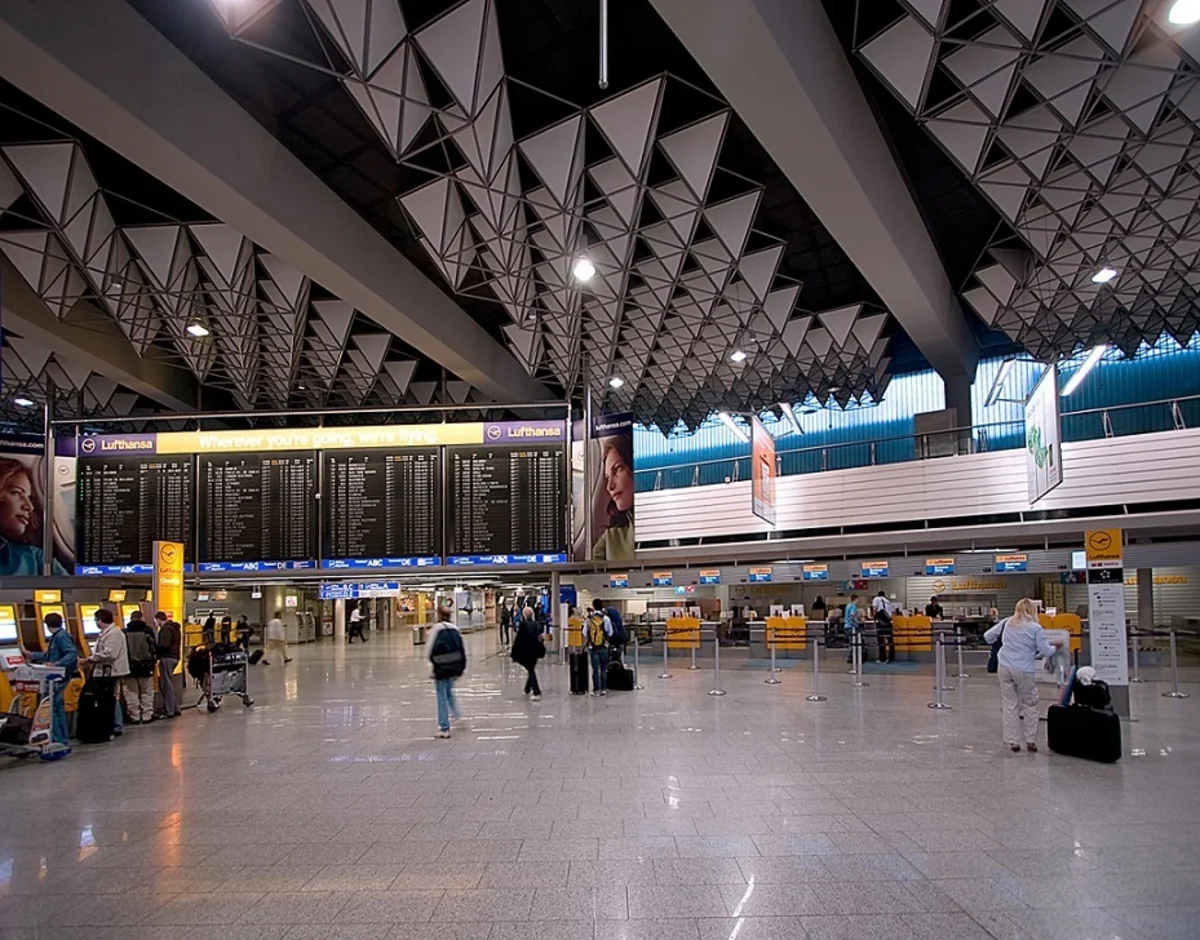 Frankfurt airport partially evacuated