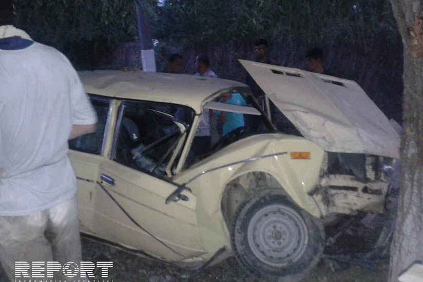 В Худате столкнулись два автомобиля, пострадал один водитель, другой сбежал с места происшествия