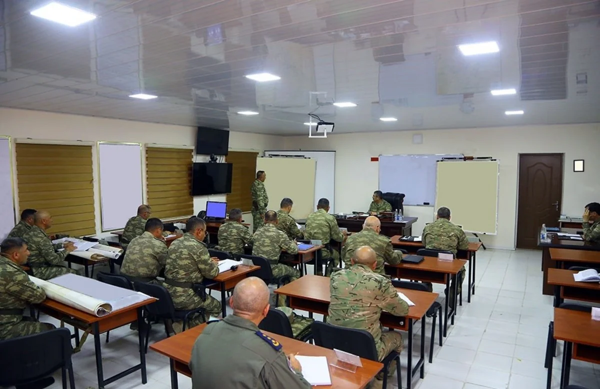 Defense Minister hear reports at the exercises - VIDEO