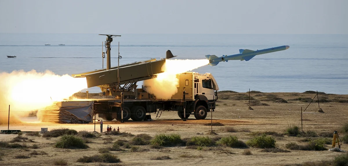 İranda irimiqyaslı hərbi təlimlər başlayıb