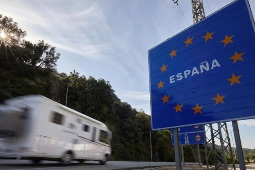 Франция и Испания открыли общую границу