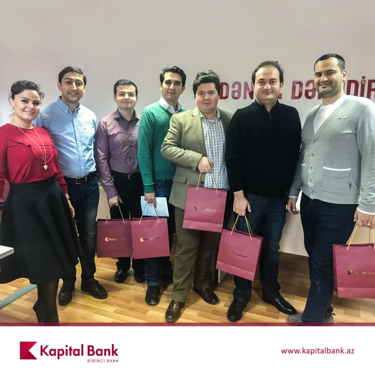 Kapital Bank qalib komandanı mükafatlandırıb