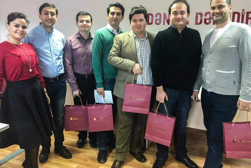Kapital Bank qalib komandanı mükafatlandırıb