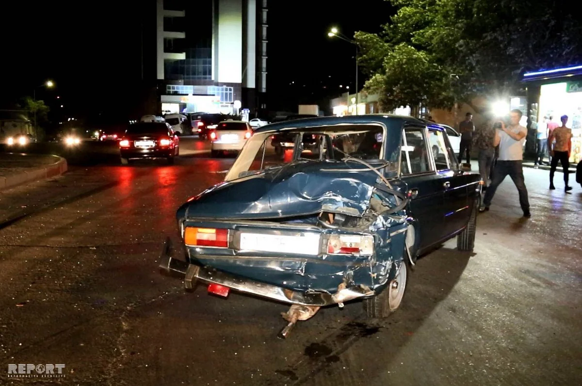 Bakıda zəncirvari qəza nəticəsində 1 nəfər xəsarət alıb - FOTO - VİDEO - YENİLƏNİB