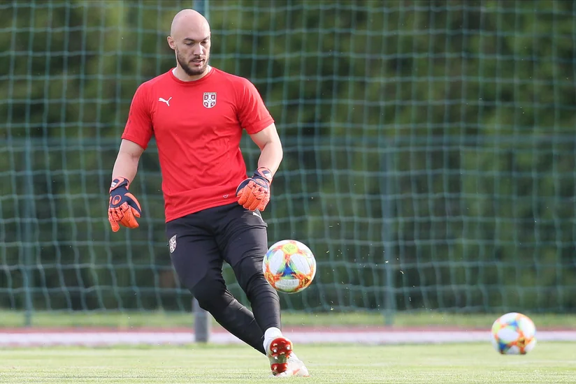 Serbiyalı qapıçı: Azərbaycan millisi daha əvvəl bizi təəccübləndirib