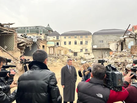 Almaniya səfiri Gəncə terroru barədə: “Mülki hədəflərə hücum etməyə heç bir haqq qazandırıla bilməz”