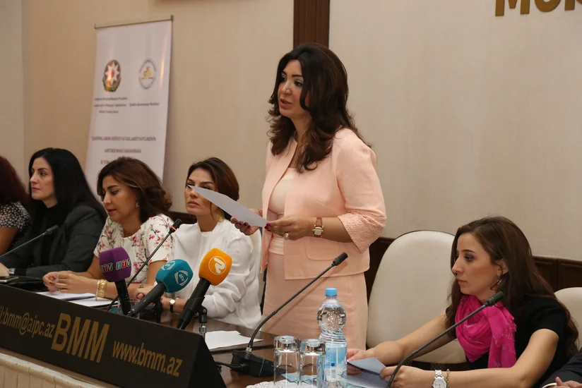 ​“Azərbaycanda qadın sahibkarlar” mövzusunda dinləmələr keçirilib