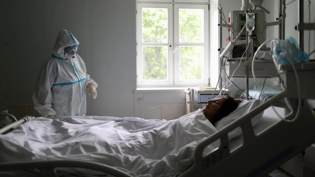 Russia's COVID death toll nears 95,000