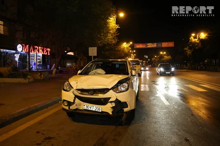 Bakıda sürücü maşını qadına yol verən avtomobilə çırpıb, piyada yaralanıb - FOTO - VİDEO - YENİLƏNİB