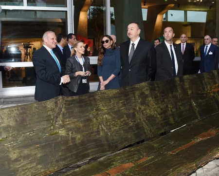 ​İlham Əliyev UNESCO Baş Konfransının 38-ci sessiyasının Liderlər Forumunda iştirak edib