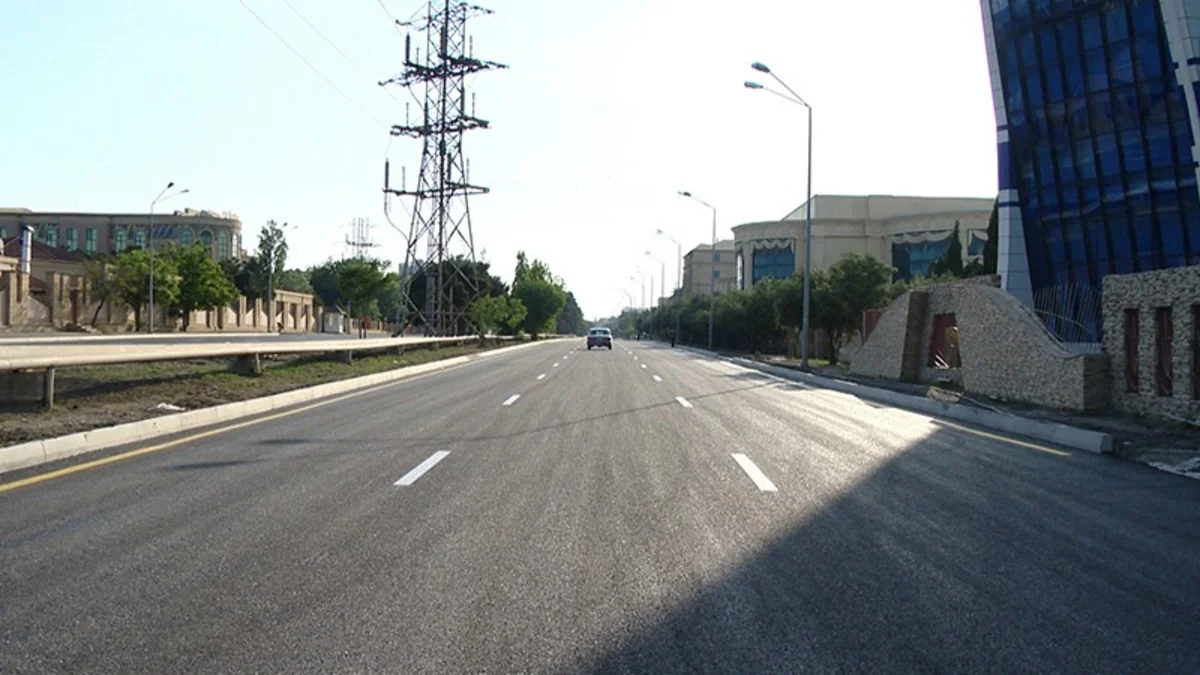 ​Nizami rayonunda təmir edilən küçənin bir hissəsi istifadəyə verilib