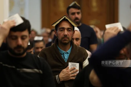 Bakıda Qədr gecəsi keçirilir - FOTOREPORTAJ