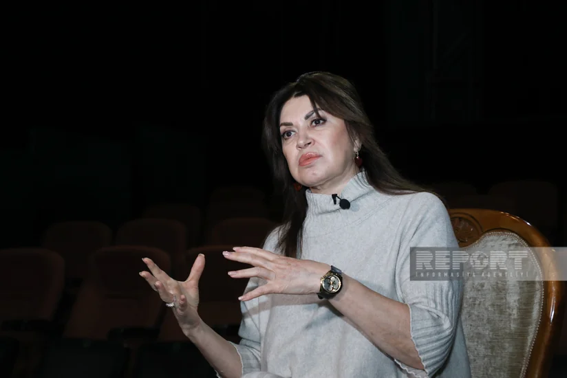 Sənubər İsgəndərli: Sənətdən başı çıxmadan rəy vermək divanda oturub Messiyə irad tutmağa bənzəyir - MÜSAHİBƏ