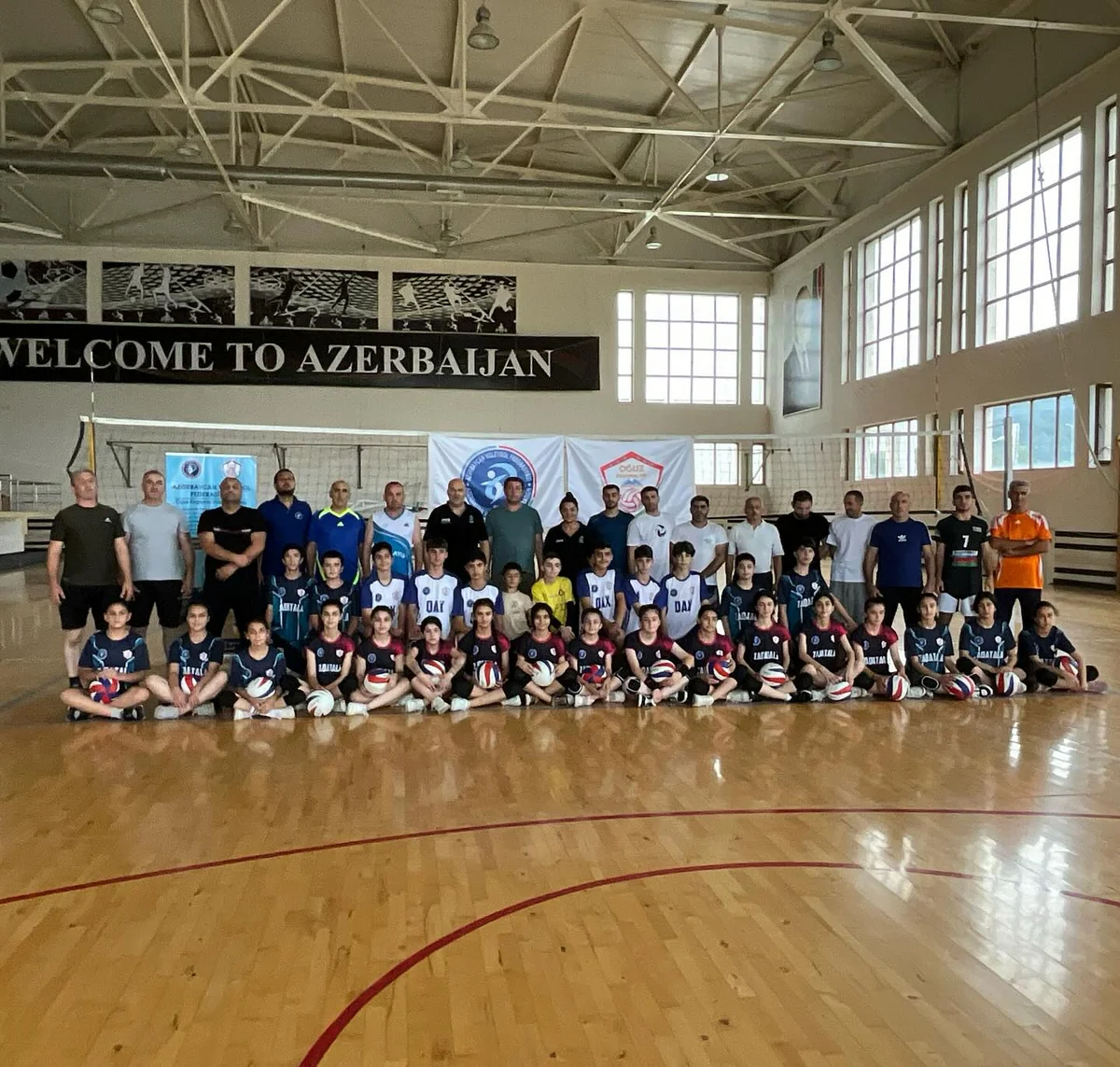 Azərbaycan Voleybol Federasiyasının məşqçi-müəllimlər üçün təşkil etdiyi kurs başa çatıb