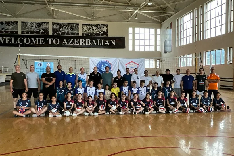 Azərbaycan Voleybol Federasiyasının məşqçi-müəllimlər üçün təşkil etdiyi kurs başa çatıb